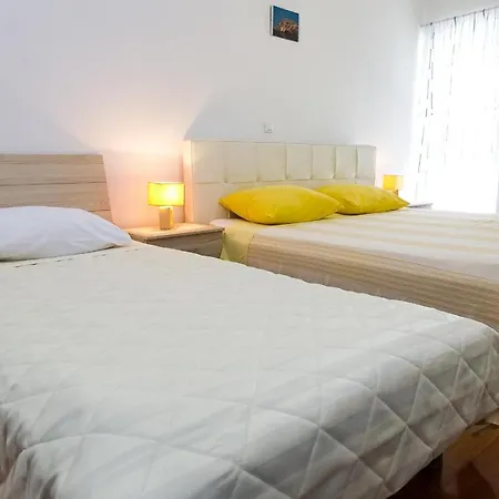 Apartment Prvi Red Do Mora, Mrljane, Pasman Mrljane