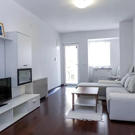 Apartment Prvi Red Do Mora, Mrljane, Pasman Mrljane